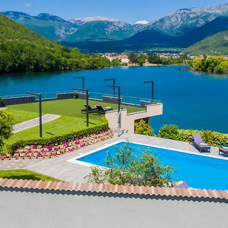 Villa Ana *